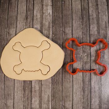 Вырубка для пряника "Череп и кости" 11 см