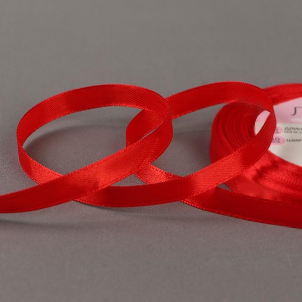 Лента атласная 10 мм, 23 ± 1 м, цвет красный №26