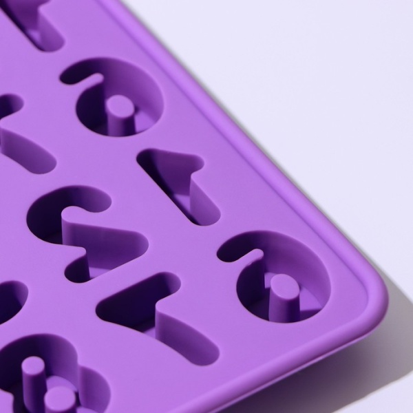 Форма для льда и шоколада «Цифры», 16×16×2 см, 20 ячеек, силикон