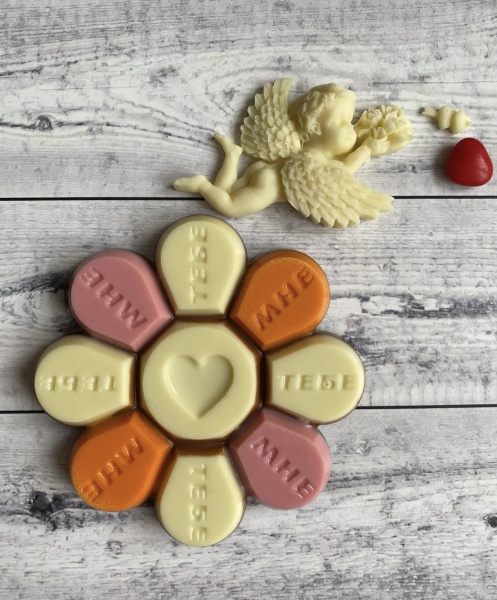 Форма пластиковая для шоколада «Любовная Ромашка»